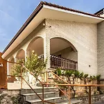 Real Sitio Villa