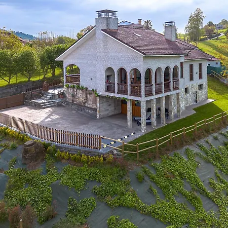 Real Sitio Villa La Cavada